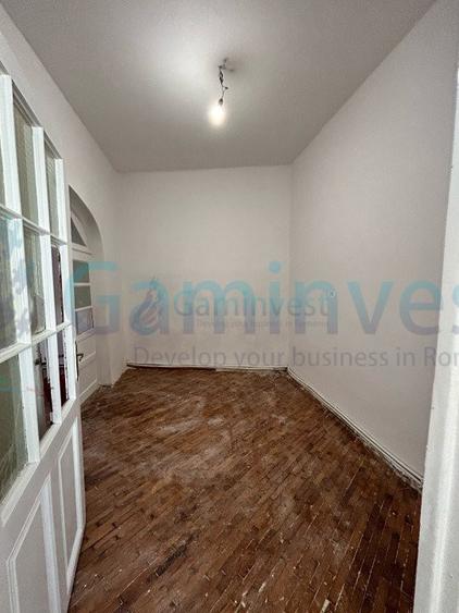 Apartament cu 3 camere de vanzare,  ultracentral, Oradea, Bihor