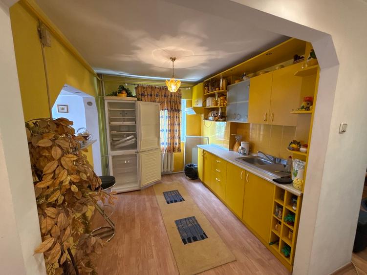 Apartament Duplex | 5 Camere, 98 mp | Scară Interioară, Str. Dunării, Alexandria
