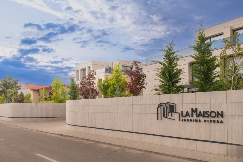Vila cuplata premium in Pipera | 384 mp | Direct Dezvoltator | Comision 0%