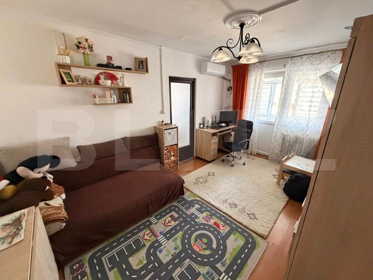 Apartament 2 camere, 37.70 mp, zona Craiovita Noua - statia 30