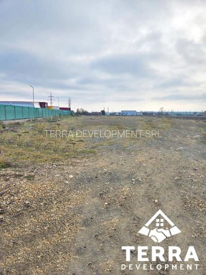 Teren intravilan 5000 mp | Zona Ancora - aproape de autostradă - 5