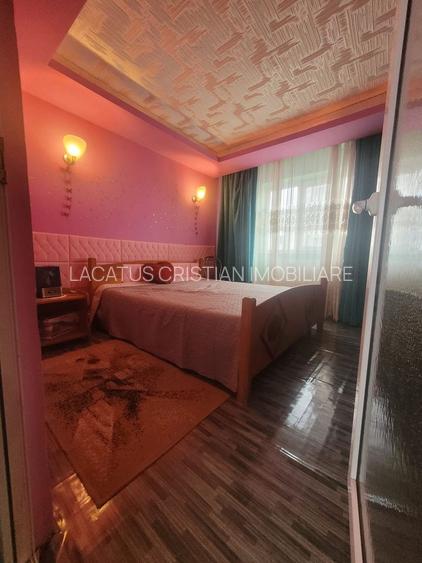 APARTAMENT 3 CAMERE DECOMANDAT NAVODARI ZONA SUD - 4