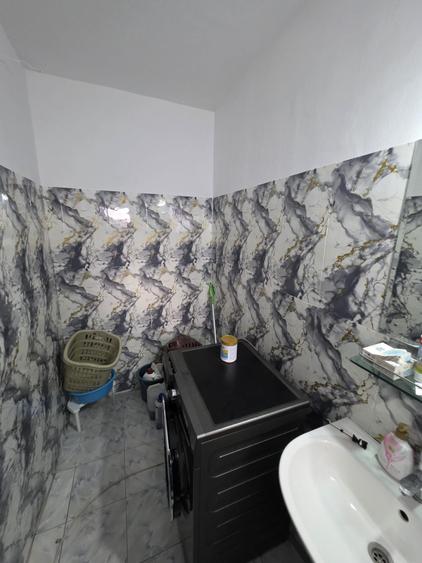 Apartament 3 Camere | Lujerului | Decomanat | Balcon | 2 Bai |Anvelopat | Metrou