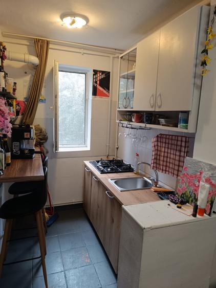 Apartament 2 camere, de vânzare, Gheorgheni, etaj 1, zona complex Hermes