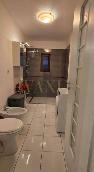 Apartament de 3 camere | 2 Balcoane| Parcare | zona Subcetate