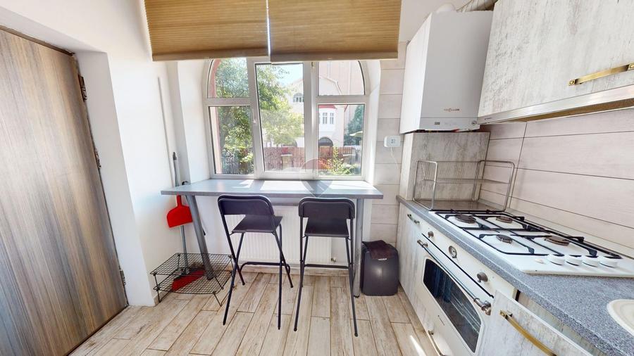COMISION 0% | Apartament 2 camere | Sinaia, str Republicii | 42 mpu