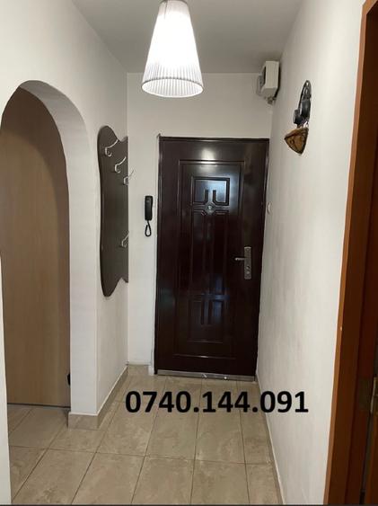 Proprietar vand apartament 2 camere 50m Metroul Dristor 2 + loc parcare