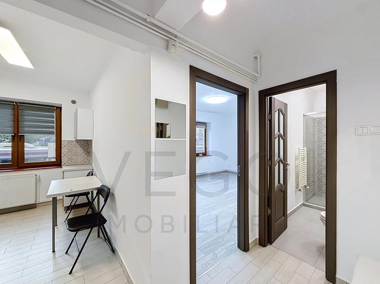 Spatiu de birou/cabinet de inchiriat, 33 mp, Central, zona Horea