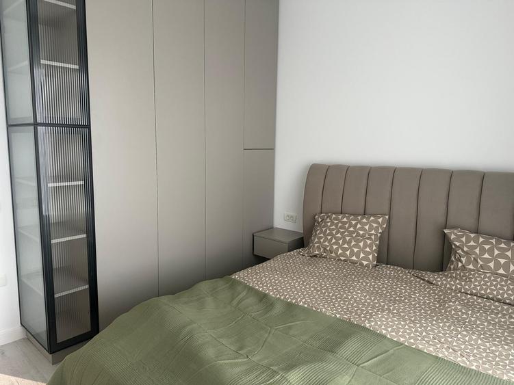 Se vinde apartament cu 2 camere, situat în Tunari