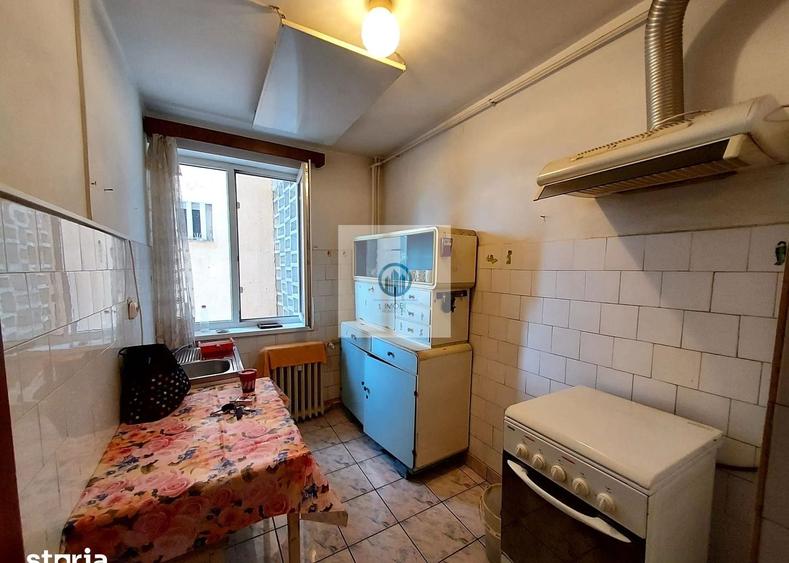 Apartament 3 camere decomandat 80mp Deva – str. Titu Maiorescu, parter