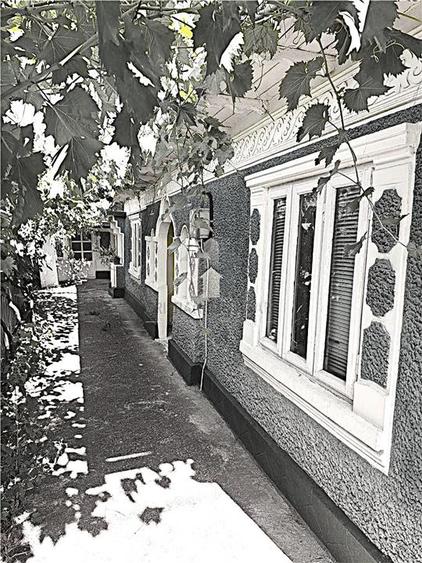 Casa 4 cam+ teren 1286 mp deschidere 18 m Chiscani zona Primariei