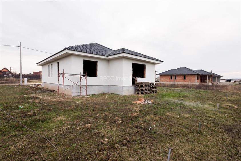 RECO Casa la rosu - 3 dormitoare, plan parter 120 mp utili - Osorhei - 12