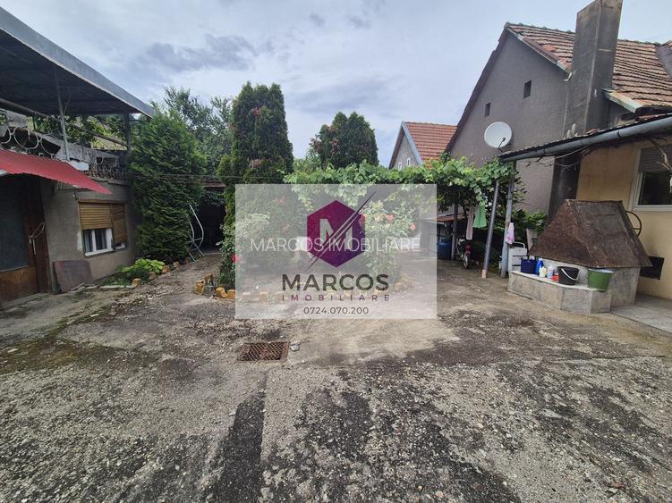 Vand casa 4 camere Moniom - 9