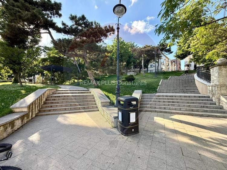 Apartament de  vânzare zona Peninsula Constanta zona Cazino Bloc Nou - 13