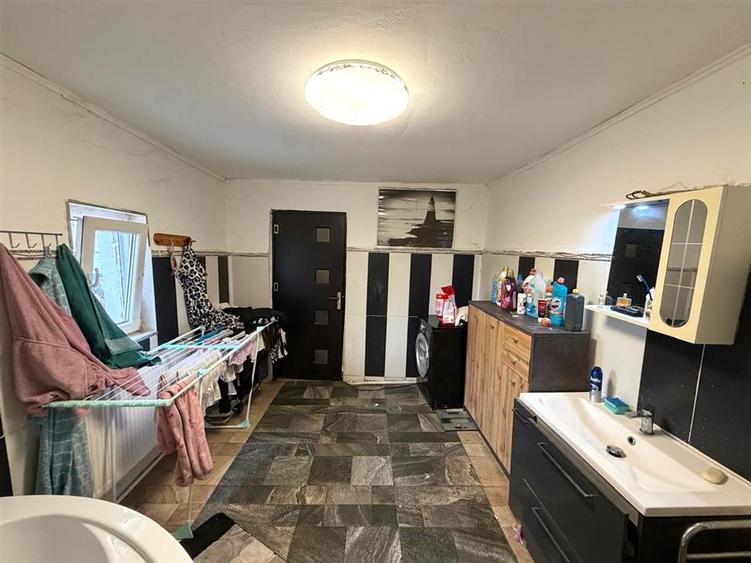 CASA CU TEREN 550 MP | ZONA DEALURI | STRADA SOFIEI