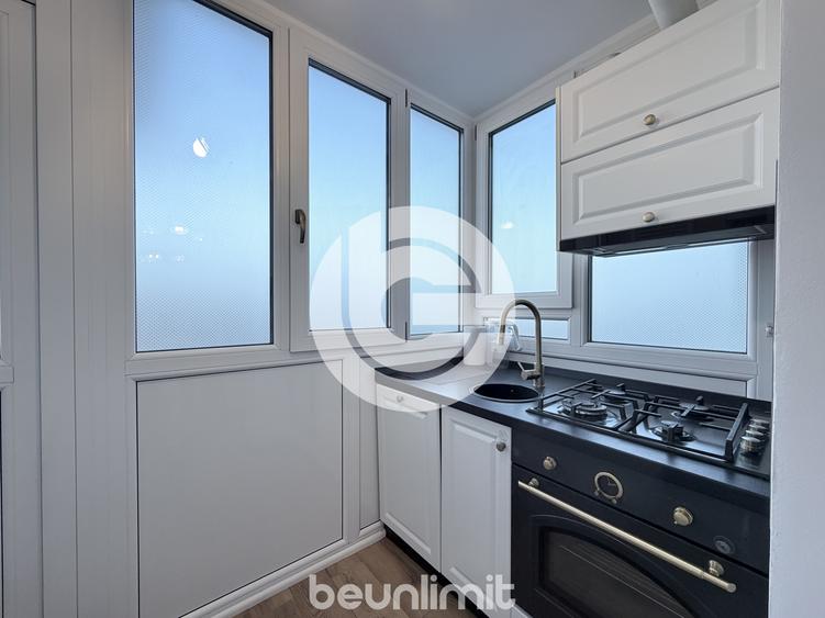 Apartament de 3 camere | decomandat | Zona centrală | Prima inchiriere