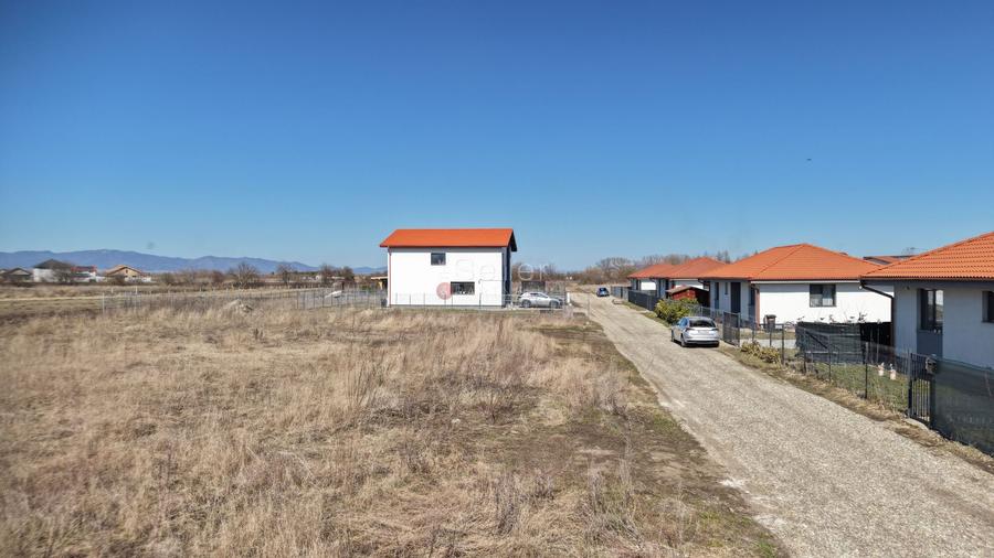 Teren intravilan Stupini - Brasov