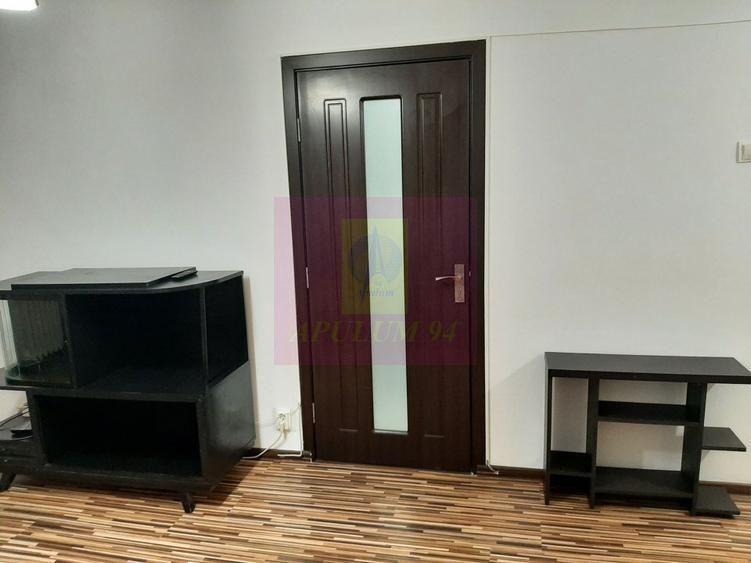 Ichiriere apartament 2 camere Tineretului-stradal