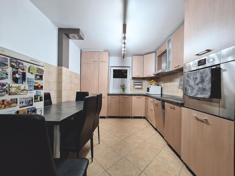 Locatie excelenta!-4 camere-mobilat si utilat-etaj intermediar-zona Lipovei