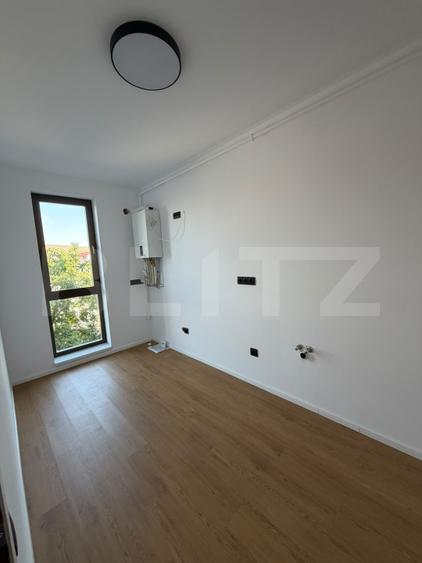 Spatiu pretabil birou, 45 mp, zona Eroilor