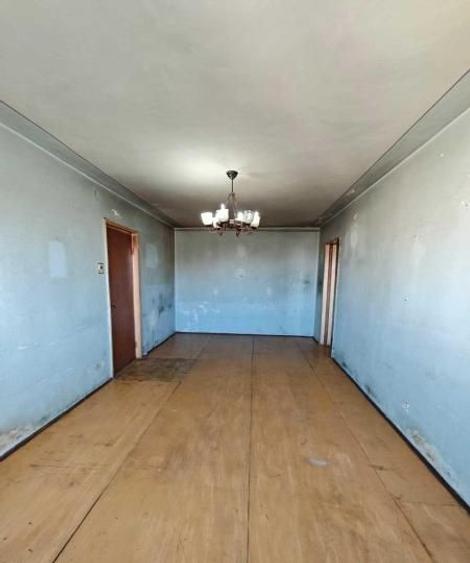 Apartament - 2 camere -decomandat-Zona Nicolae Grigorescu / Ozana