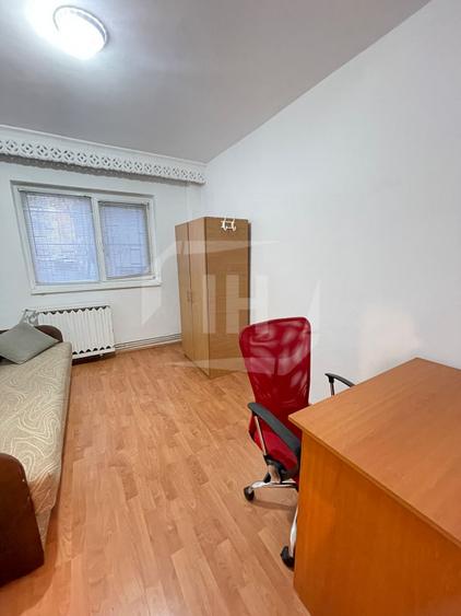 Apartament 3 camere, cartier Intre Lacuri