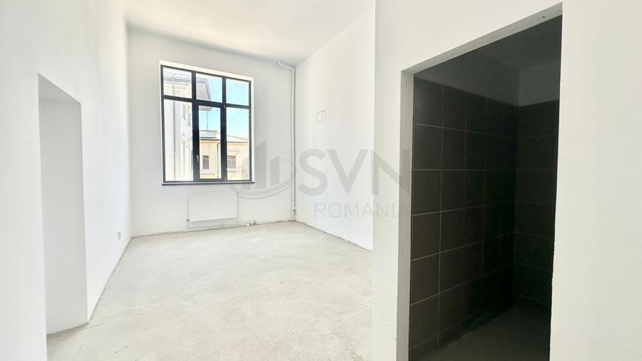 REC3001819 CLADIRE PRETABIL CLINICA l RENOVATA SI CONSOLIDATA l PARCARI l CURTE