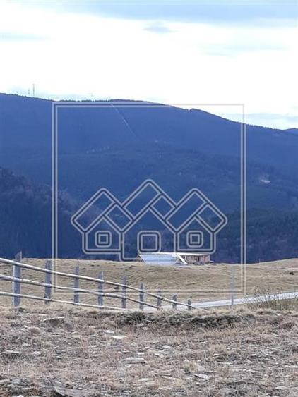 Teren in Paltinis - ideal pentru investitie