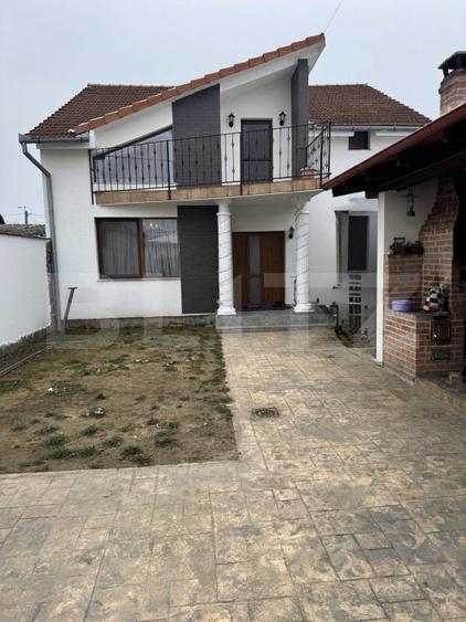 Casa cu 4 camere, 171 mp, confort, spațiu și relaxare, zona Aquapark Nymphea