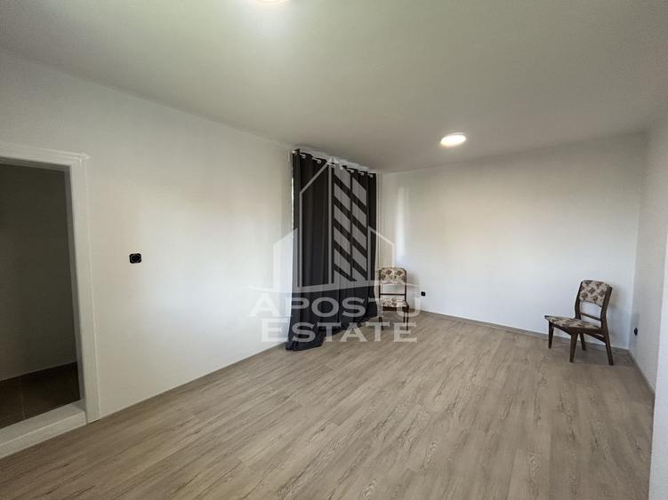 Spatiu pentru birouri de inchiriat, 30 mp, etajul 1, in Girocului