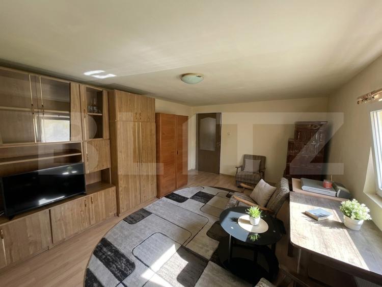 Casa cu 3 camere, 218 mp, zona Lazuri