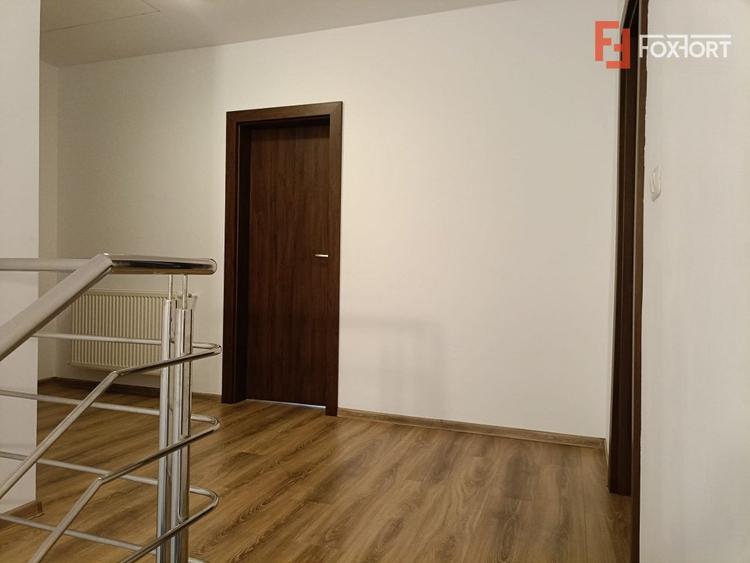 COMISION 0% Duplex cu 5 camere si teren de 325 mp - Dumbravita