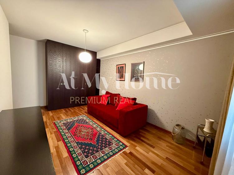 Apartament spatios cu 4 camere, vedere Herastrau, prima linie, parcare, terasa