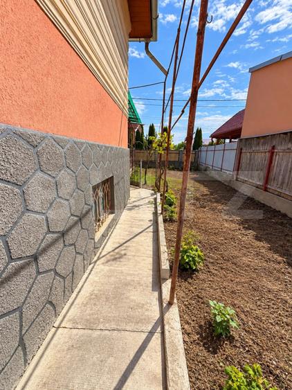 Casă spațioasă cu 4 camere – Turda Nouă