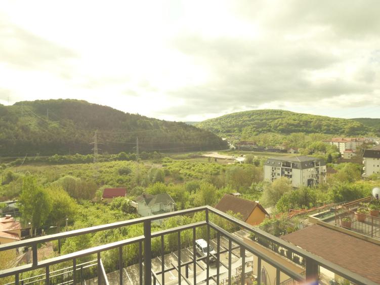 Apartament cu panorama de vanzare