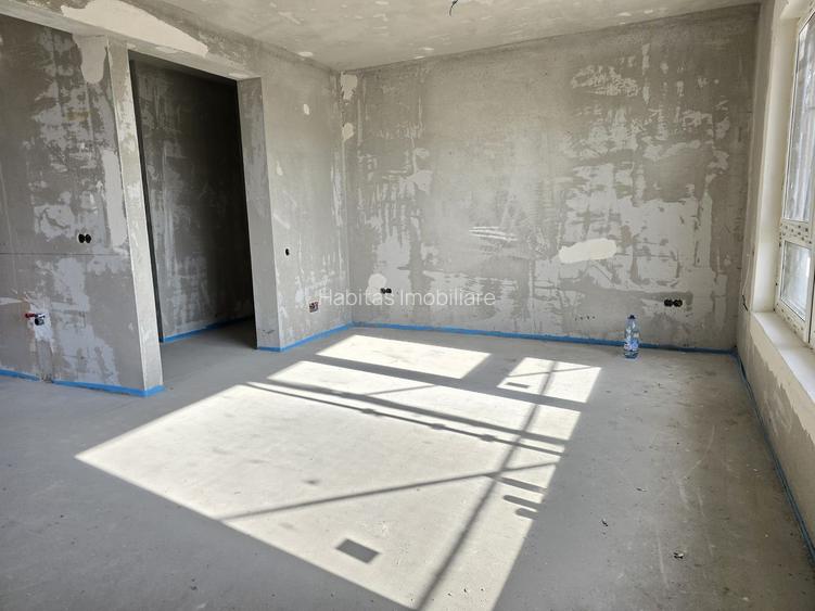Casa noua , D+P+E+M, cu 5 camere, garaj dublu, in Dambu Rotund! - 26
