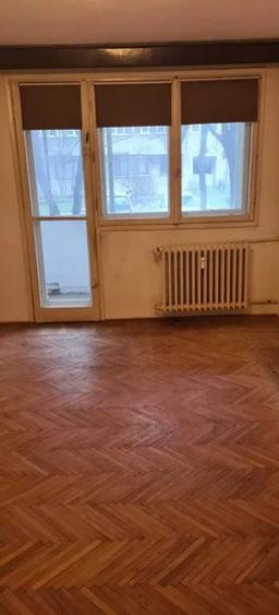 Apartament 3 Camere,Titan,Metrou,Parc IOR,parter/4,balcon bloc solid!