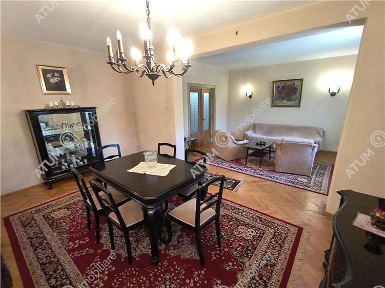 Apartament cu 3 camere la vila 115 mp utili langa Parcul Sub Arini