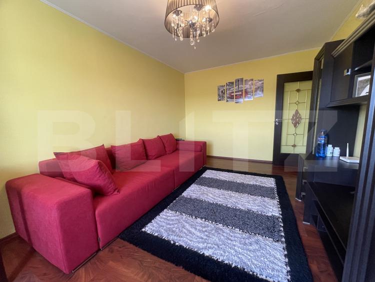 Apartament 2 camere, etaj intermediar, cu garaj | 55 mp + balcon  Zona Stadion
