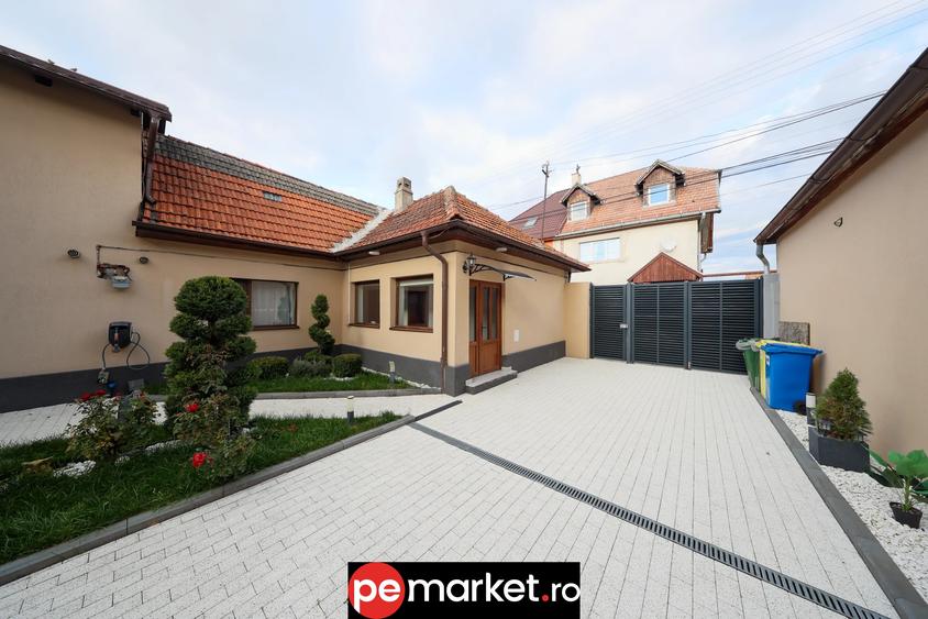 Casă superbă P+E cu 2 corpuri independente – ideală pentru familie & regim hotel