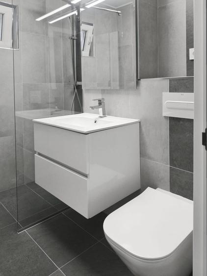 Apartament 3 camere 71mp zona Centrala 111.000eur neg