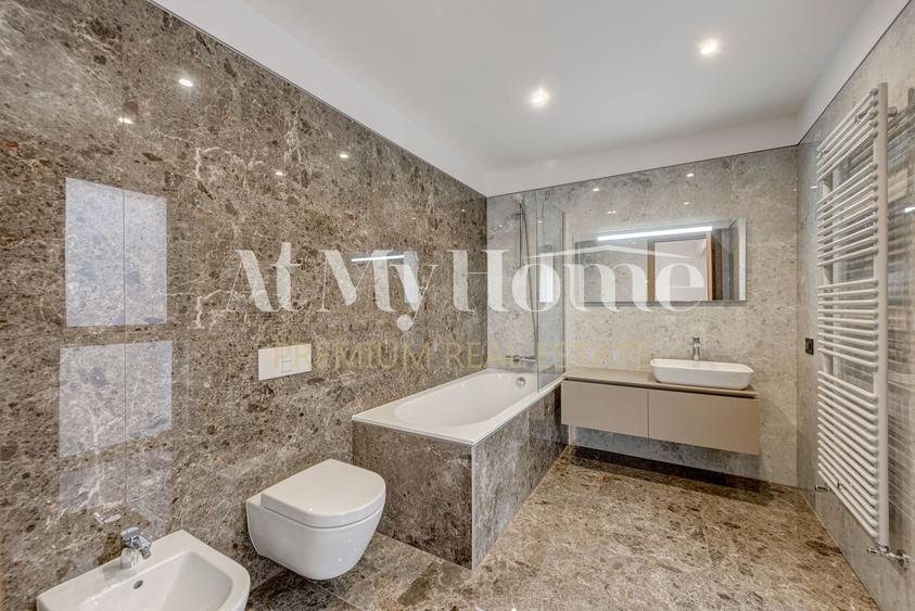 Apartament NOU, SUPERB cu 4 camere, finisaje si mobilier PREMIUM, parcare