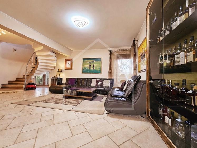 Vila premium P+1+M | 241 mp utili | Teren 482 mp | Sisești