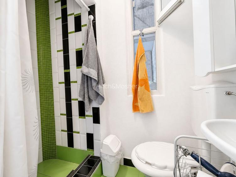 Apartament spațios cu 4 camere, 2 băi și terasă, în zona centrală - 22