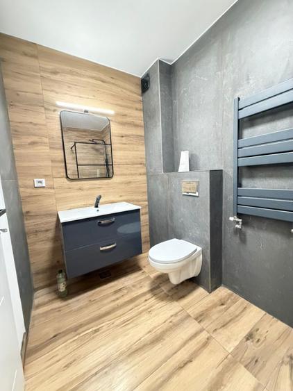 Apartament finisat, 3 camere, zona Eroilor