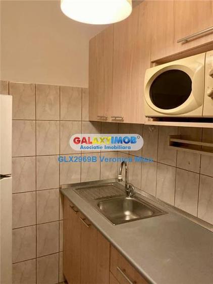 Garsoniera de inchiriat, disponibila de la 1 Octombrie - Titan