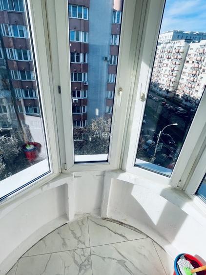 Închiriez Studio Spațios, aproape de Universitati - 8