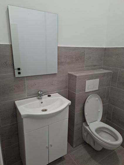 Birouri 75 mp Piata Unirii RENOVAT, prima inchiriere