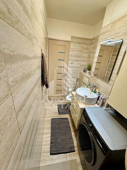 Apartament 3 camere de vanzare, etaj 3, zona Girocului, Timisoara