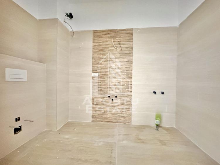 Apartament cu 3 camere, 2 locuri de parcare, zona Eso